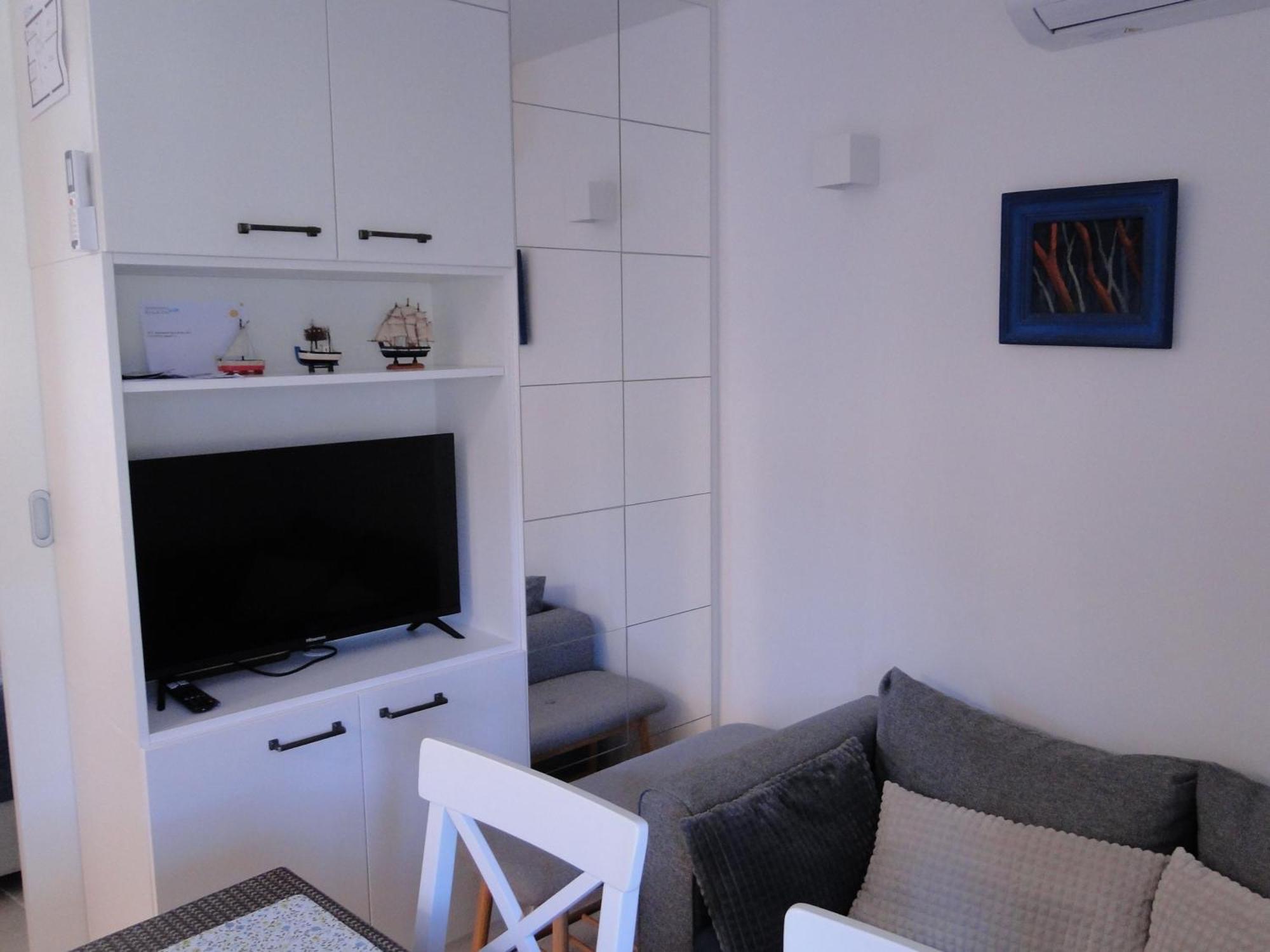 Heritage Apartments Kyra & Fox In Pitve, Hvar エクステリア 写真