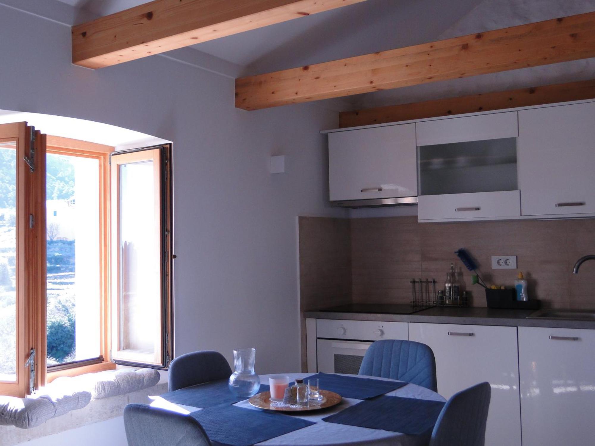 Heritage Apartments Kyra & Fox In Pitve, Hvar エクステリア 写真